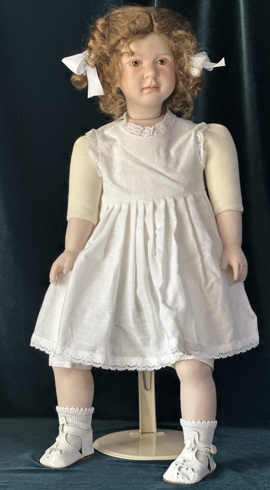 Collectible Artist 24” Porcelain Doll “Anne” by Ruth Treffeisen LE 100 COA