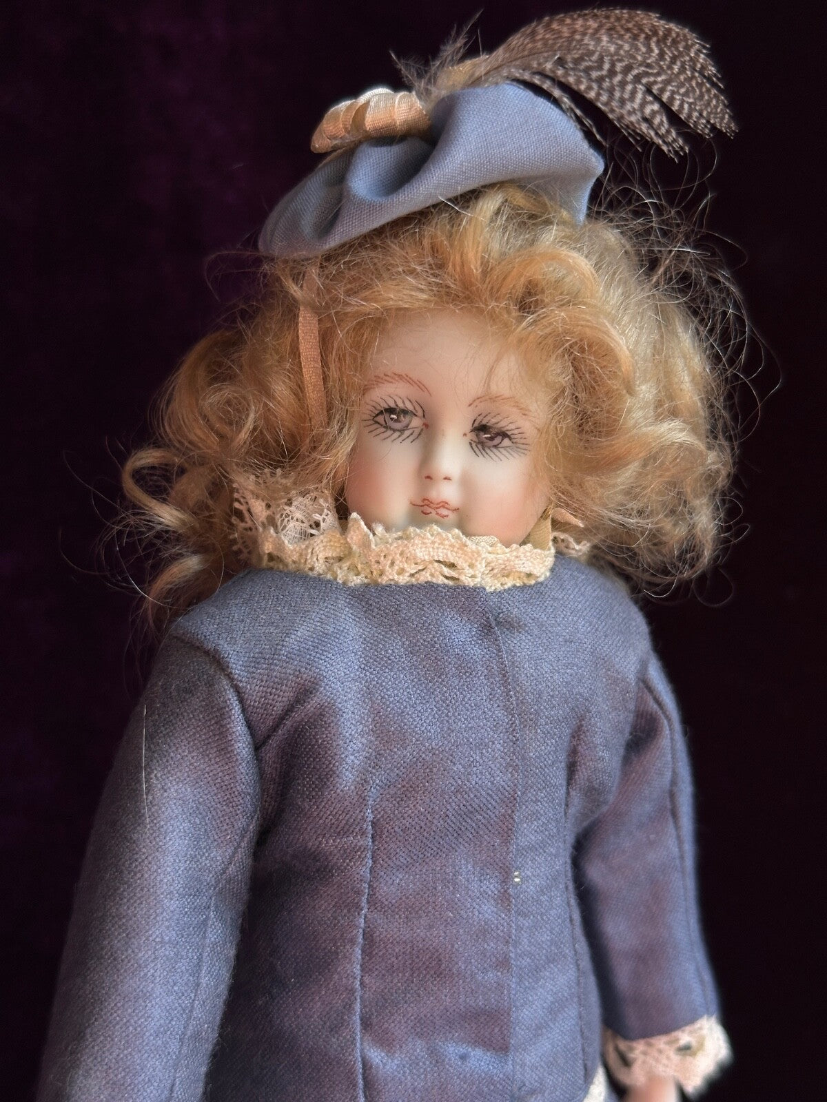 UFDC Porcelain Cloth 9” Victoria Huret Repro Doll by Cathy Hansen Original Box