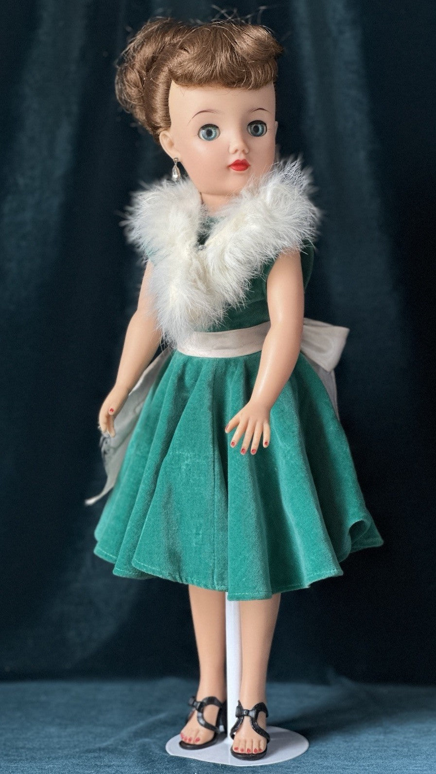 Vintage 1950’s Ideal Miss Revlon Doll 17” VT-18 Original Box