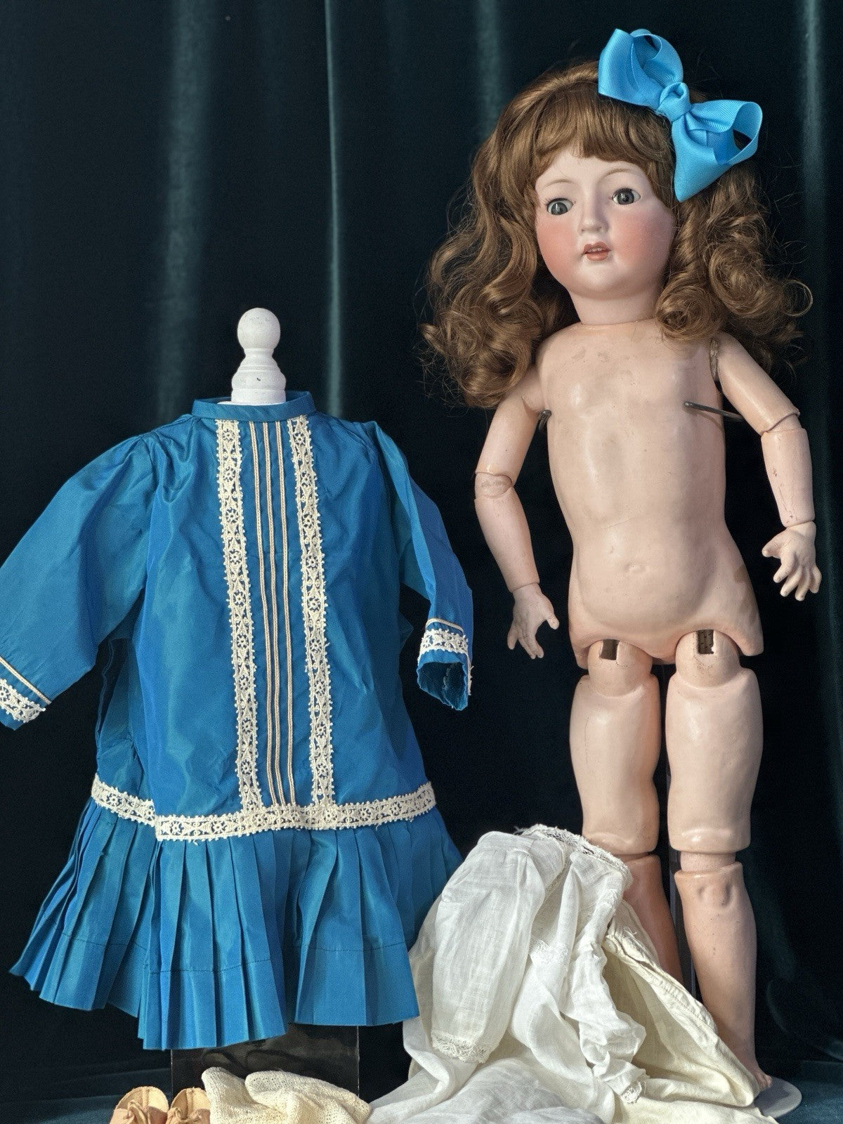 Antique German 24” Gebrüder Ohlhaver Revalo Bisque Head Doll