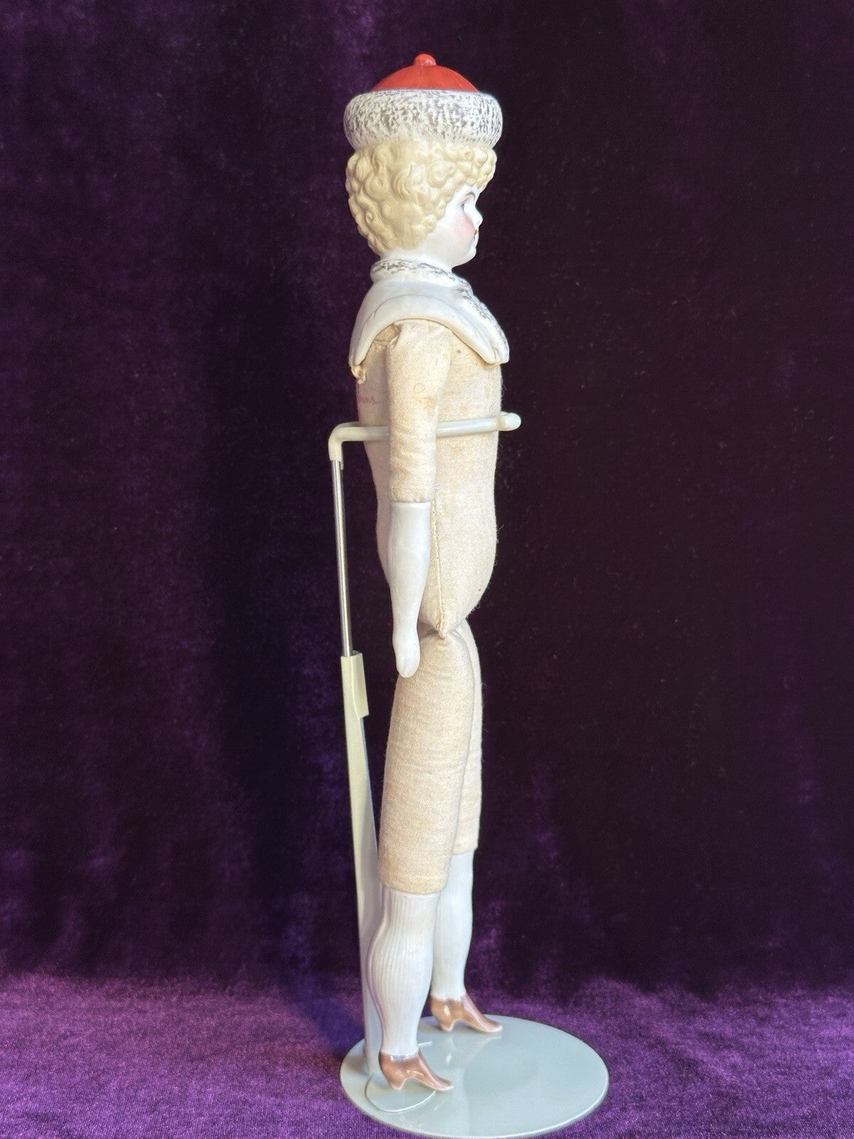 Rare Vintage Reproduction of Antique German 12.5” Hertwig Parian Doll Molded Hat