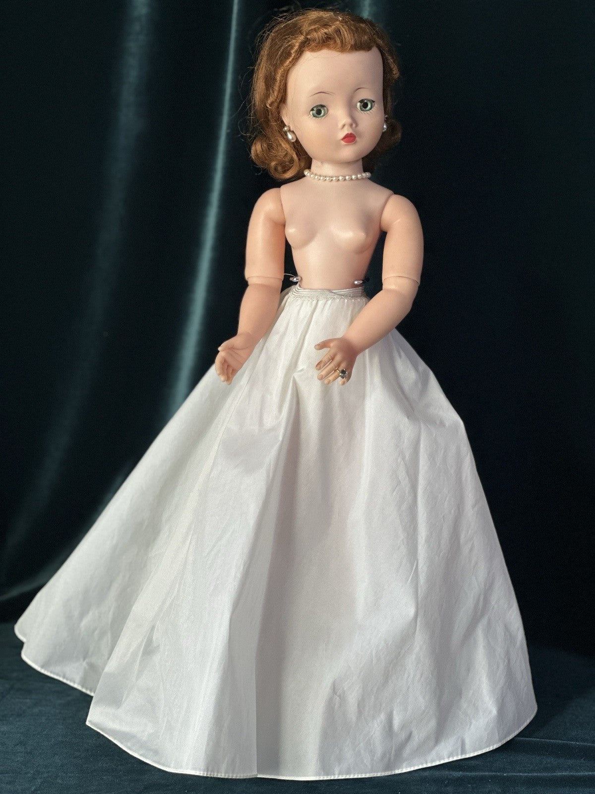 Vintage 1950’s Madame Alexander 20” Cissy Hard Plastic Doll Tagged Bride Outfit