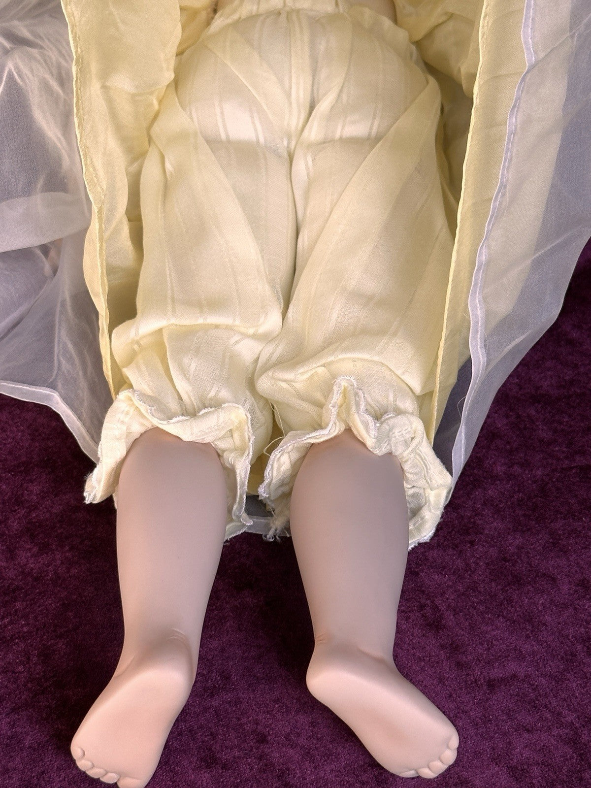 German 31” Hildegard Gunzel Wax Over Porcelain Imogene Doll NIB LE USA 25