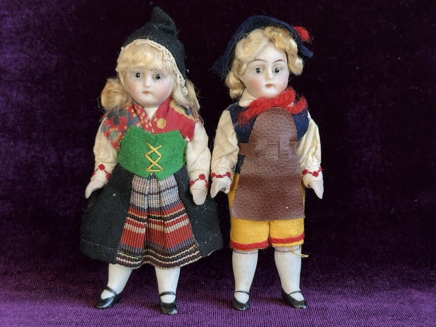 Pair of Antique German All Bisque Kuhnlenz (?) Miniature 3.5” Mignonette Dolls