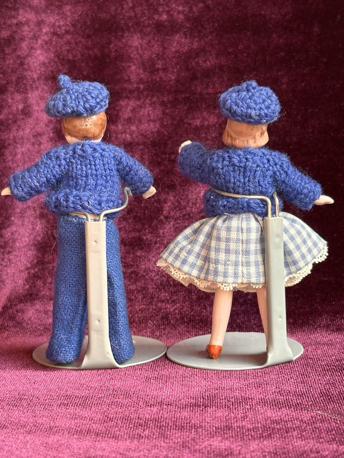 Lot of 2 Antique German Hertwig Miniature All Bisque Flapper Dollhouse Dolls