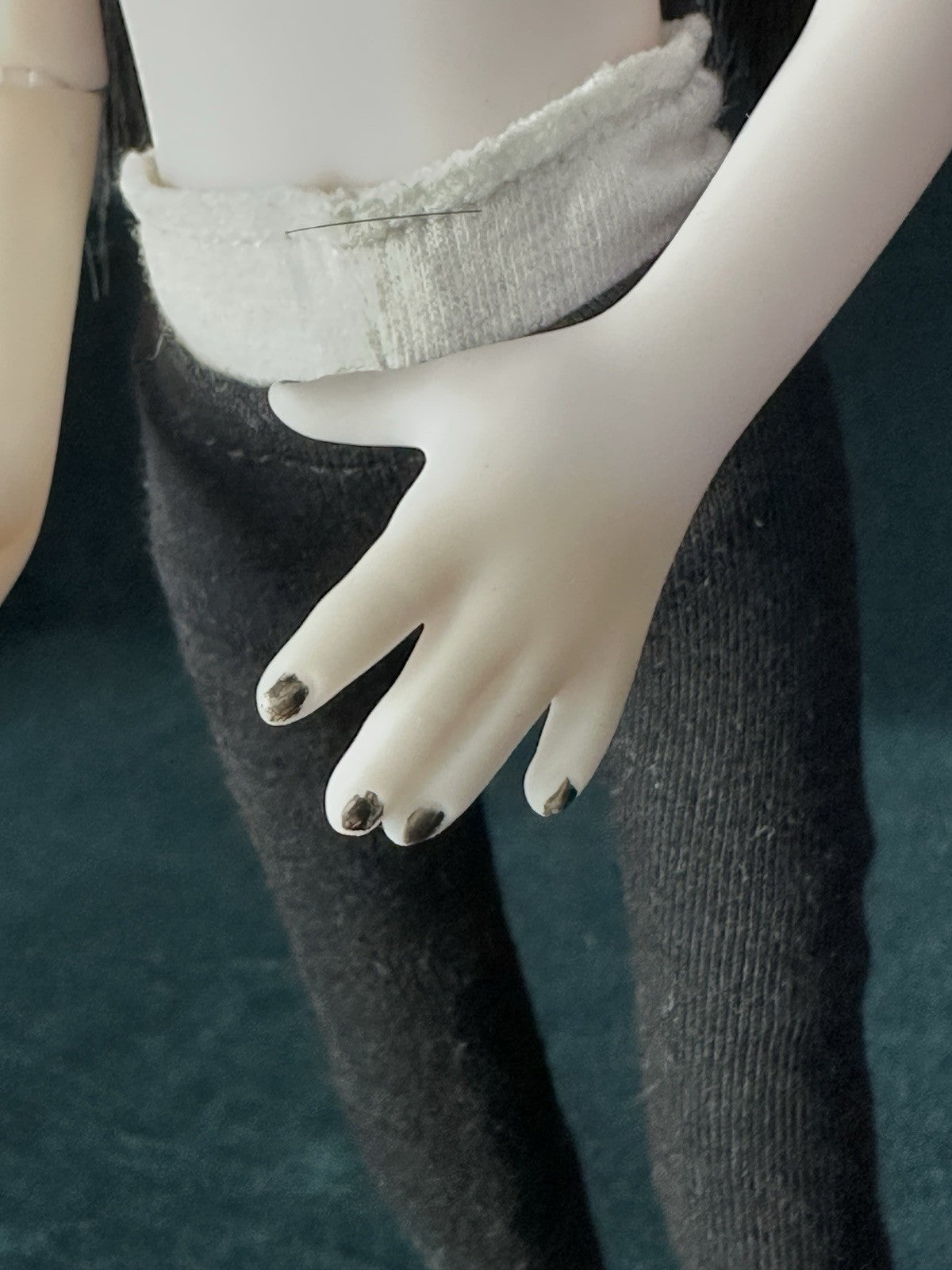 “Emily the Strange” Doll Vinyl/Plastic 12” Doll by Ashton Drake ADG