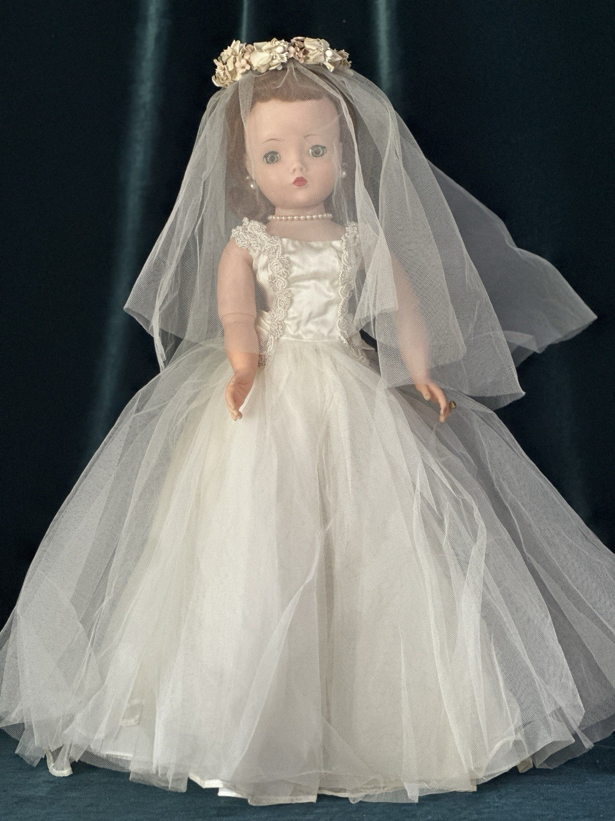 Vintage 1950’s Madame Alexander 20” Cissy Hard Plastic Doll Tagged Bride Outfit