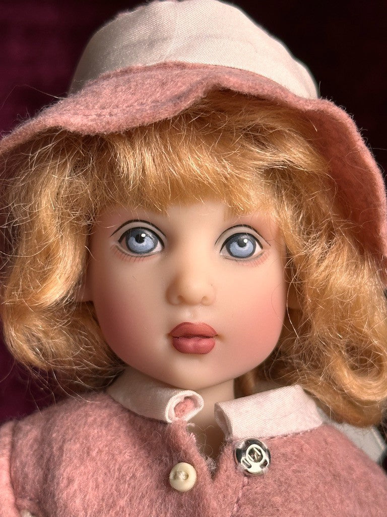 Collectible 2017 UFDC 9.5” Ma Petite Vinyl Doll by Helen Kish