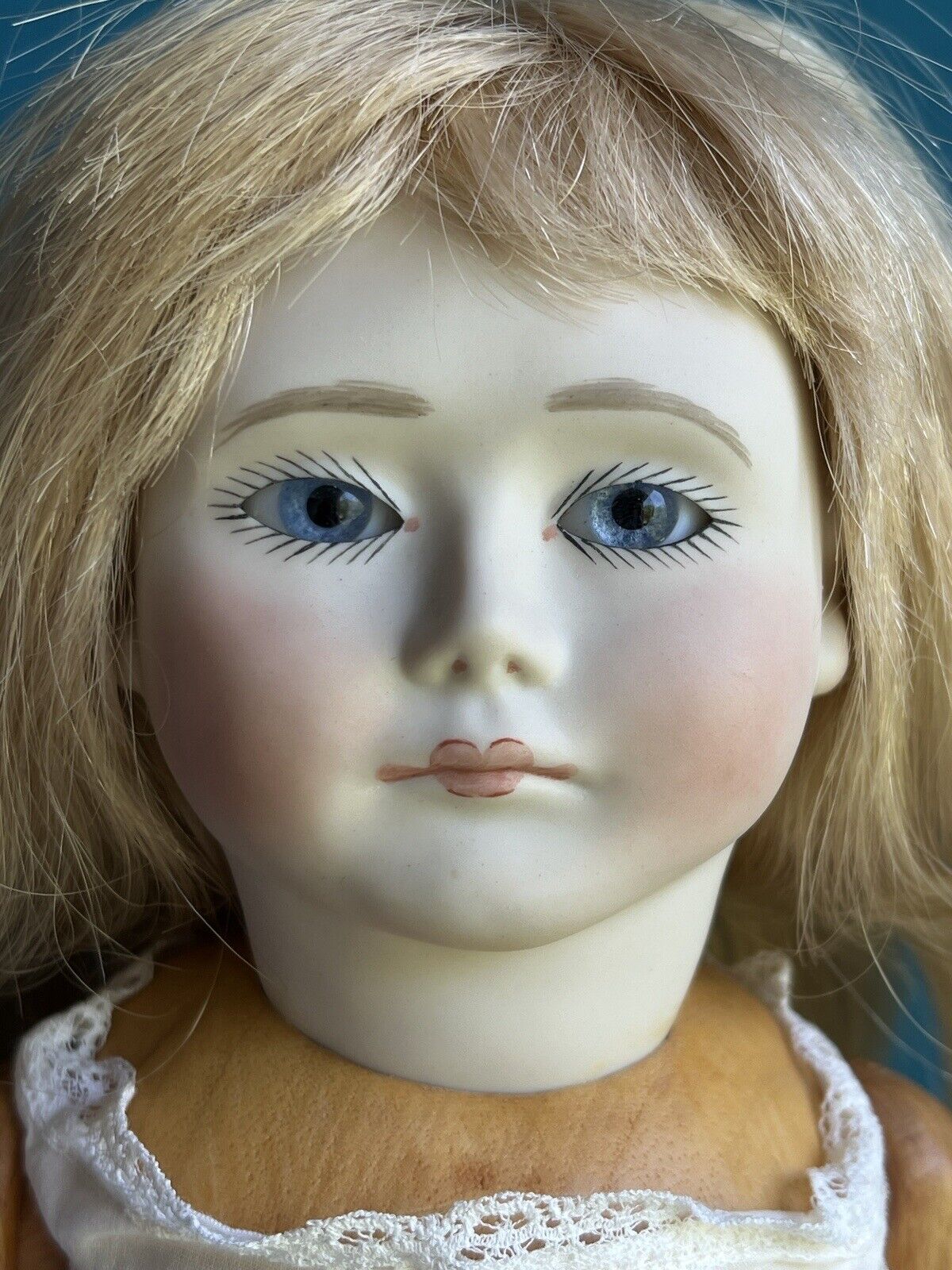 Collectible 17” Doll Colette C Lynne & Michael Roche 1985
