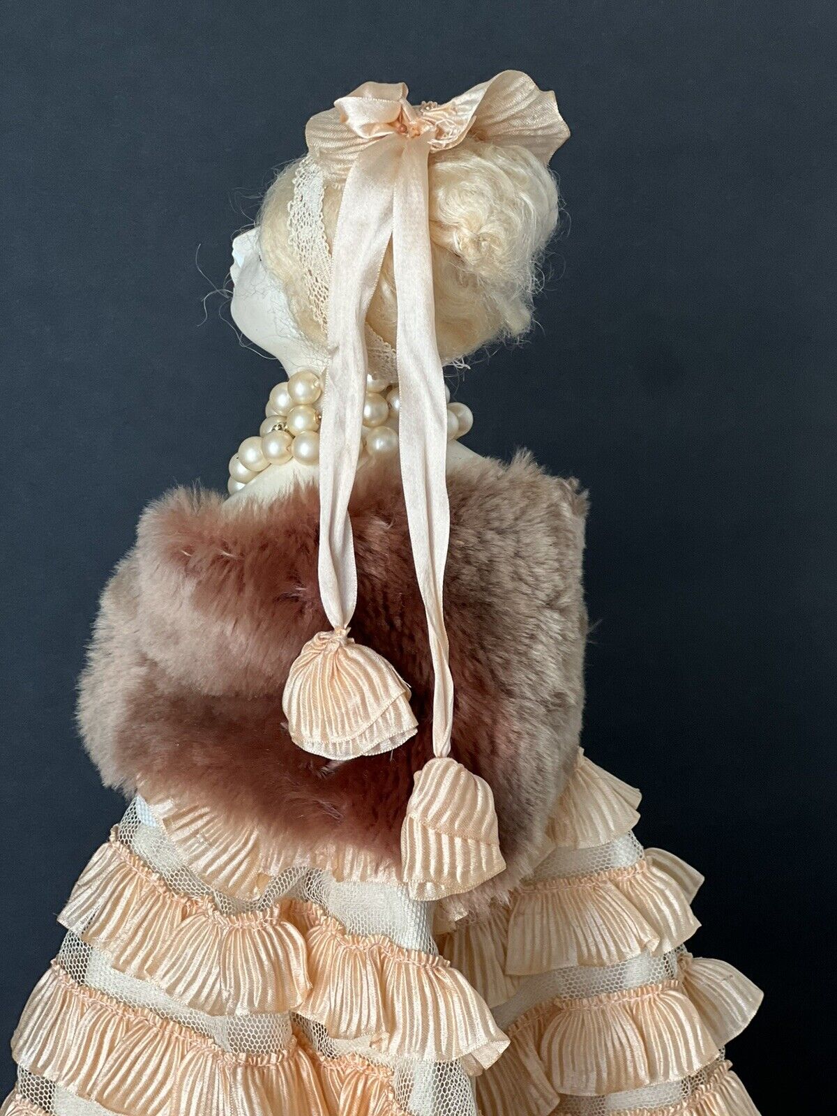 Antique Art Deco French (?) Chalkware Boudoir Lamp Doll