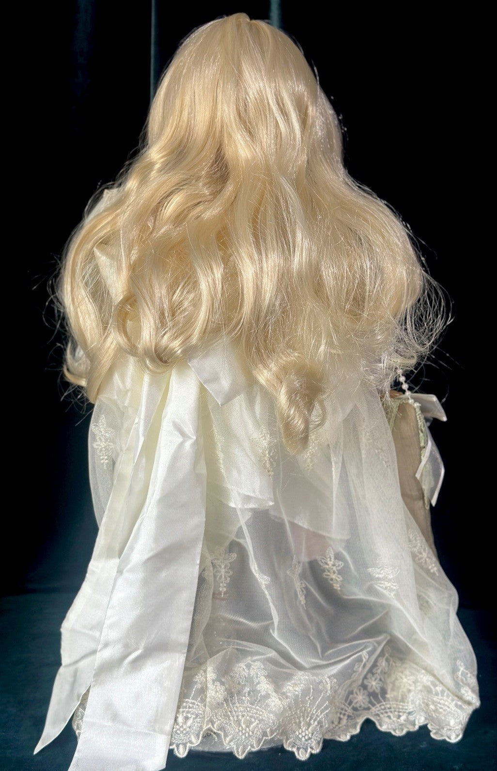 MIB 21” Vinyl Doll “Strolling Thru Time” by Linda Rick The Doll Maker LE 500