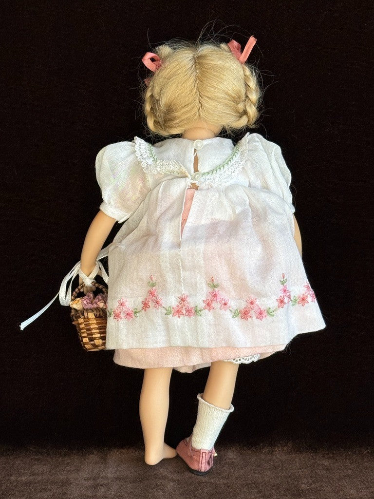 Collectible 9" Vinyl Cloth Heidi Plusczok Doll