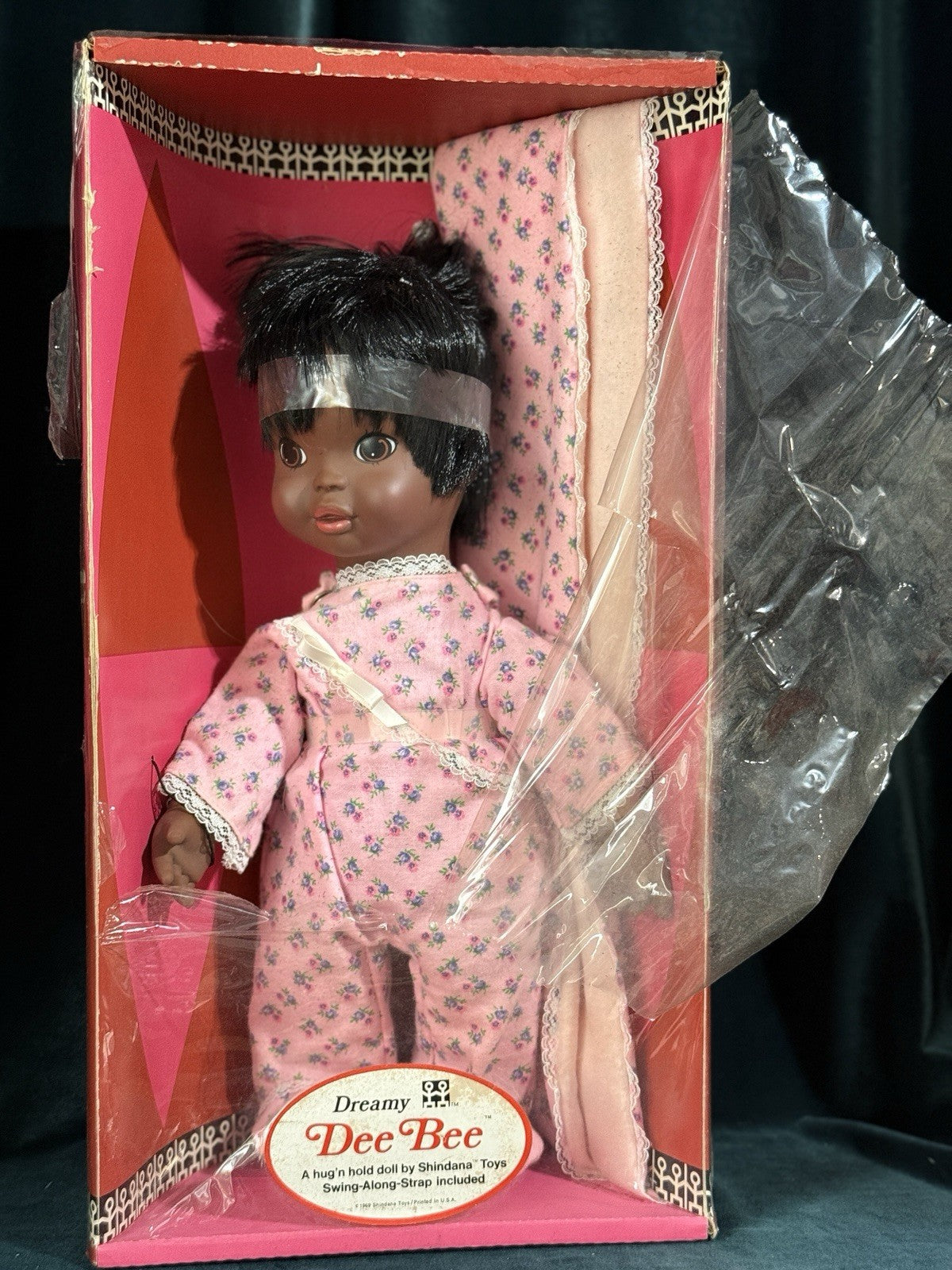 NRFB Vintage 1969 Shindana Hug’n Hold African AmerIcan Doll With Blanket