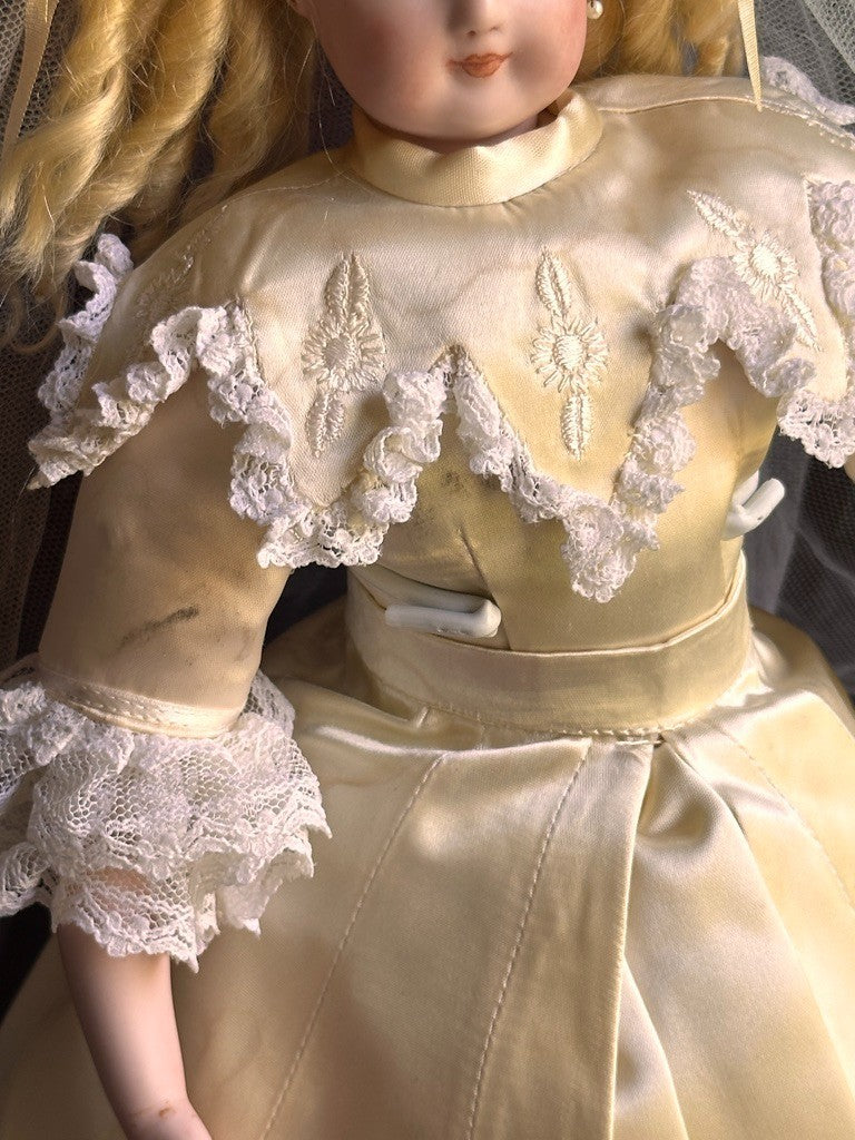 Vintage Porcelain 15” Reproduction of Antique French Gaultier Fashion Bride Doll