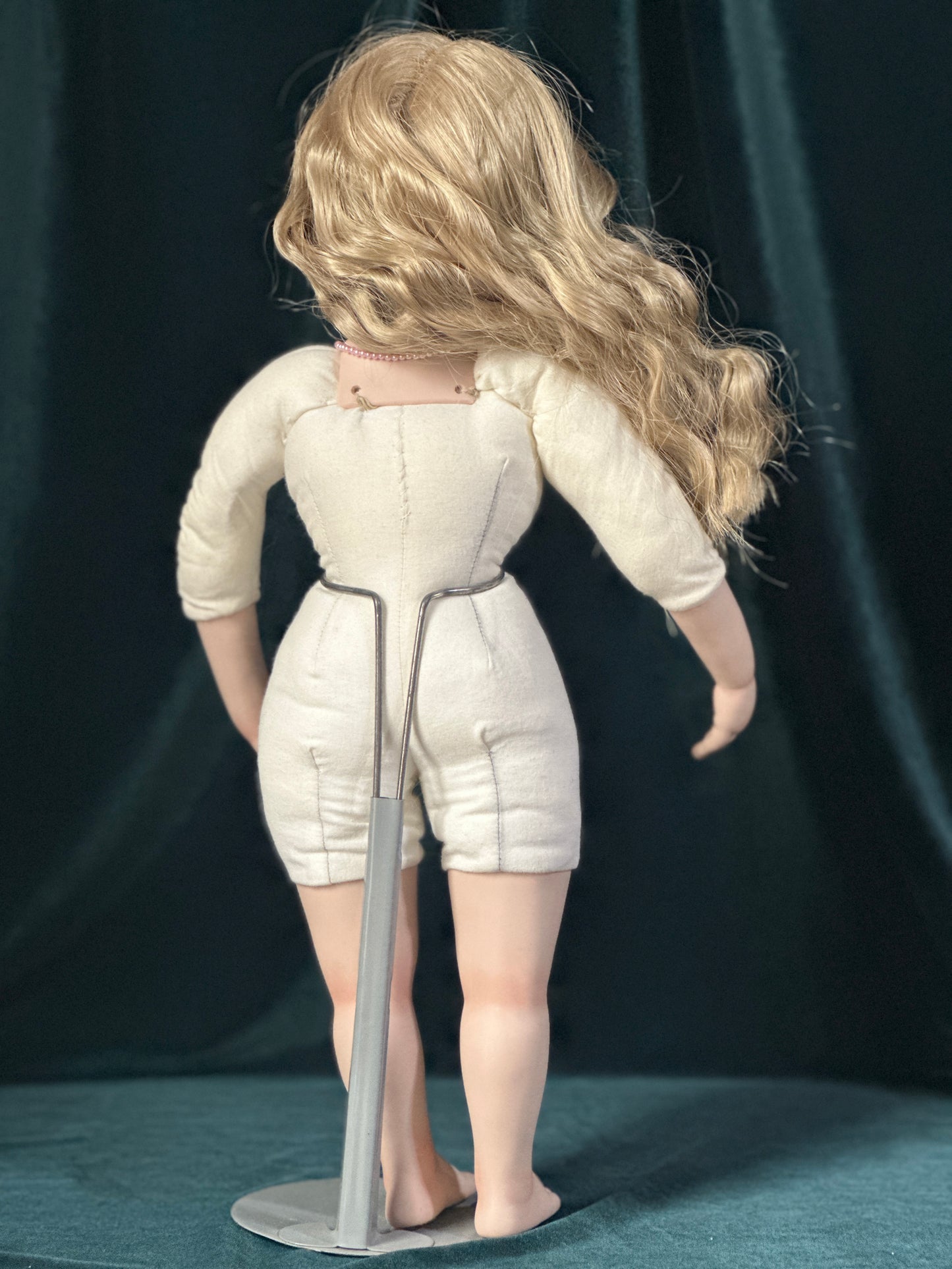 Reproduction Of Dianna Effner 19” Porcelain Doll “Emily” Cloth Body
