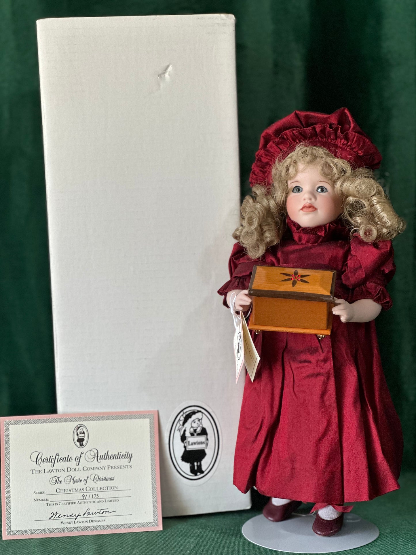Wendy Lawton “The Music Of Christmas” 13” Porcelain Doll Box/Tag/COA LE 91/175