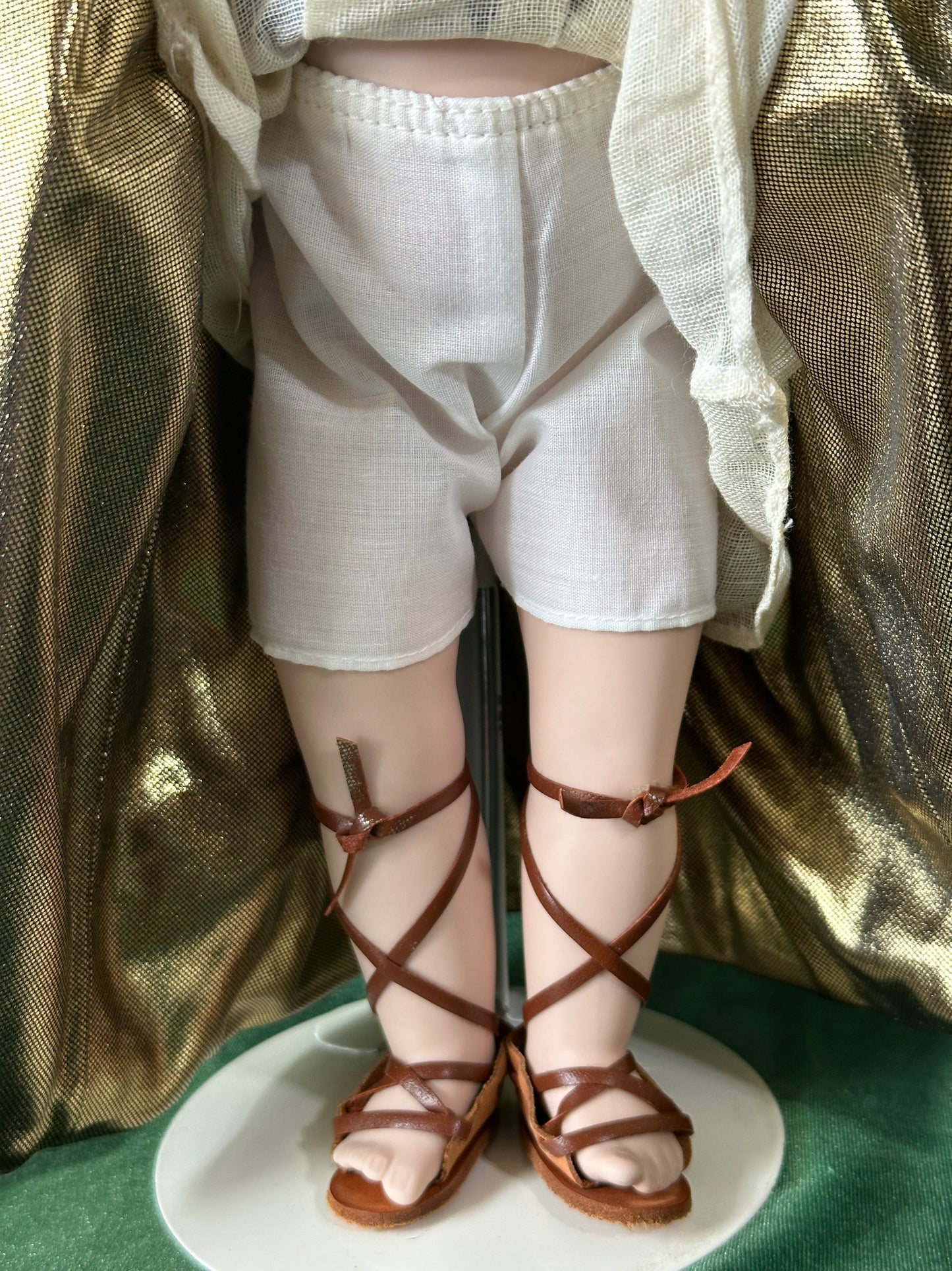 Wendy Lawton “The Dreamer” 14” Porcelain Doll Box/Tag/COA LE 500