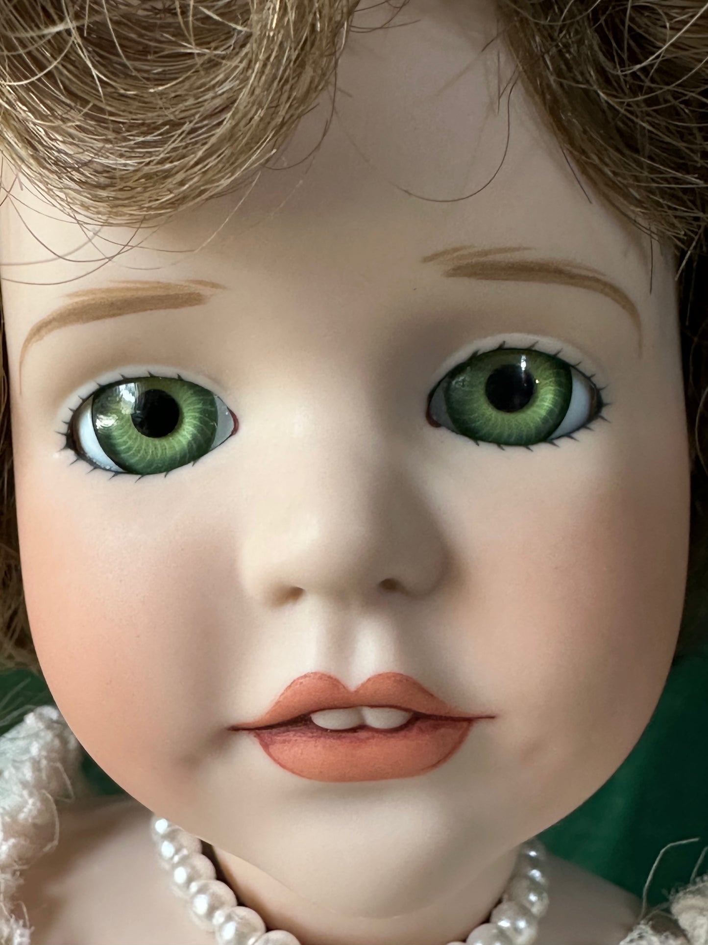 Wendy Lawton “Spring Blossom ” 13” Porcelain Doll Box/Tag/COA LE 500
