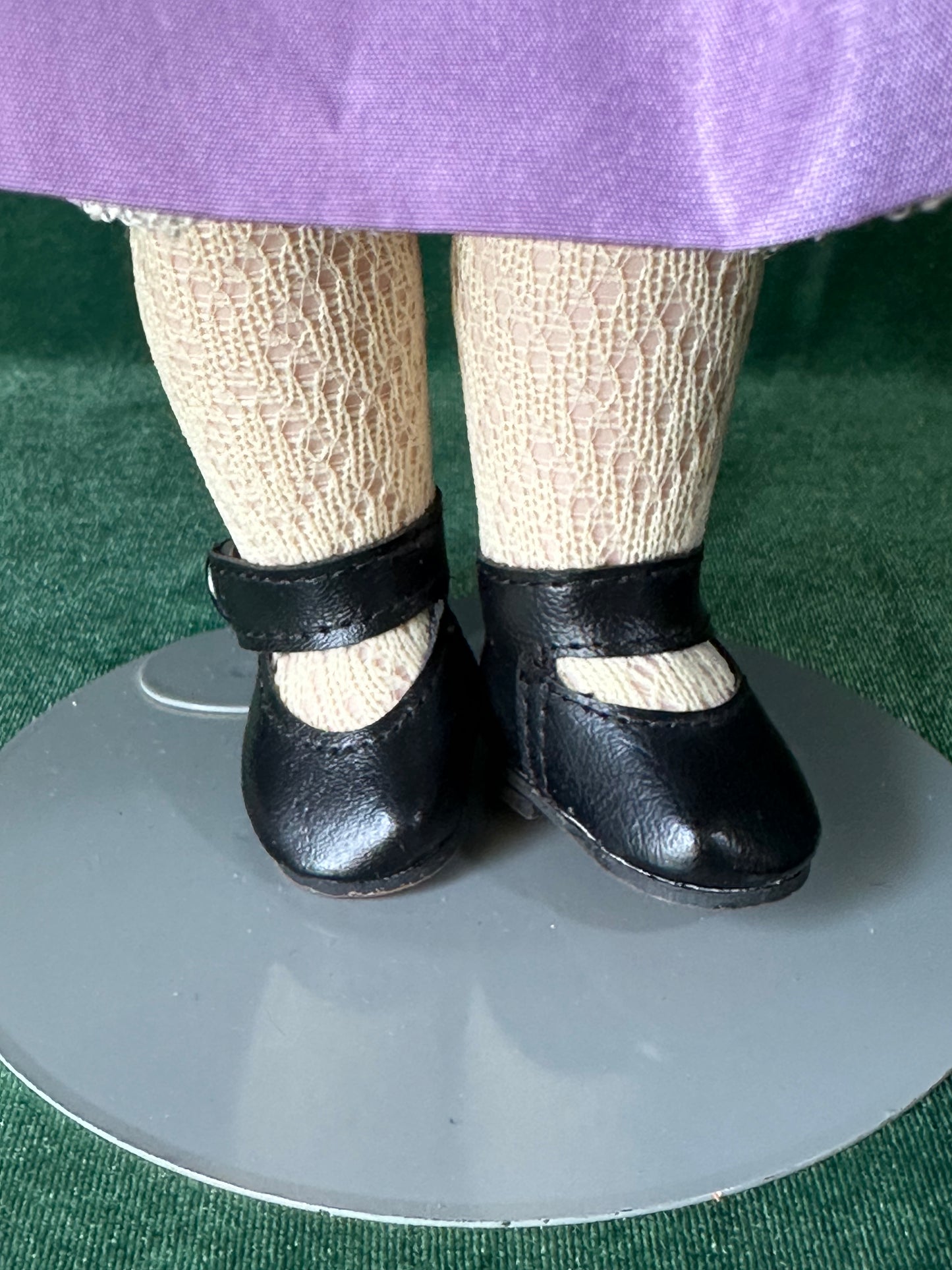 Wendy Lawton “Lavender Blue” 13” Porcelain Doll Box/Tag/COA
