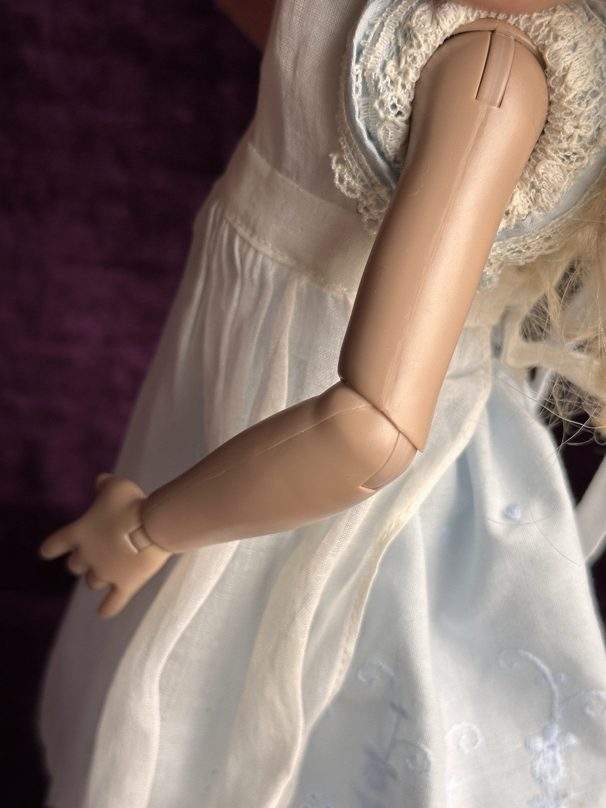 Rare 14” Collectible Kish Vinyl BJD Doll Alice in Wonderland
