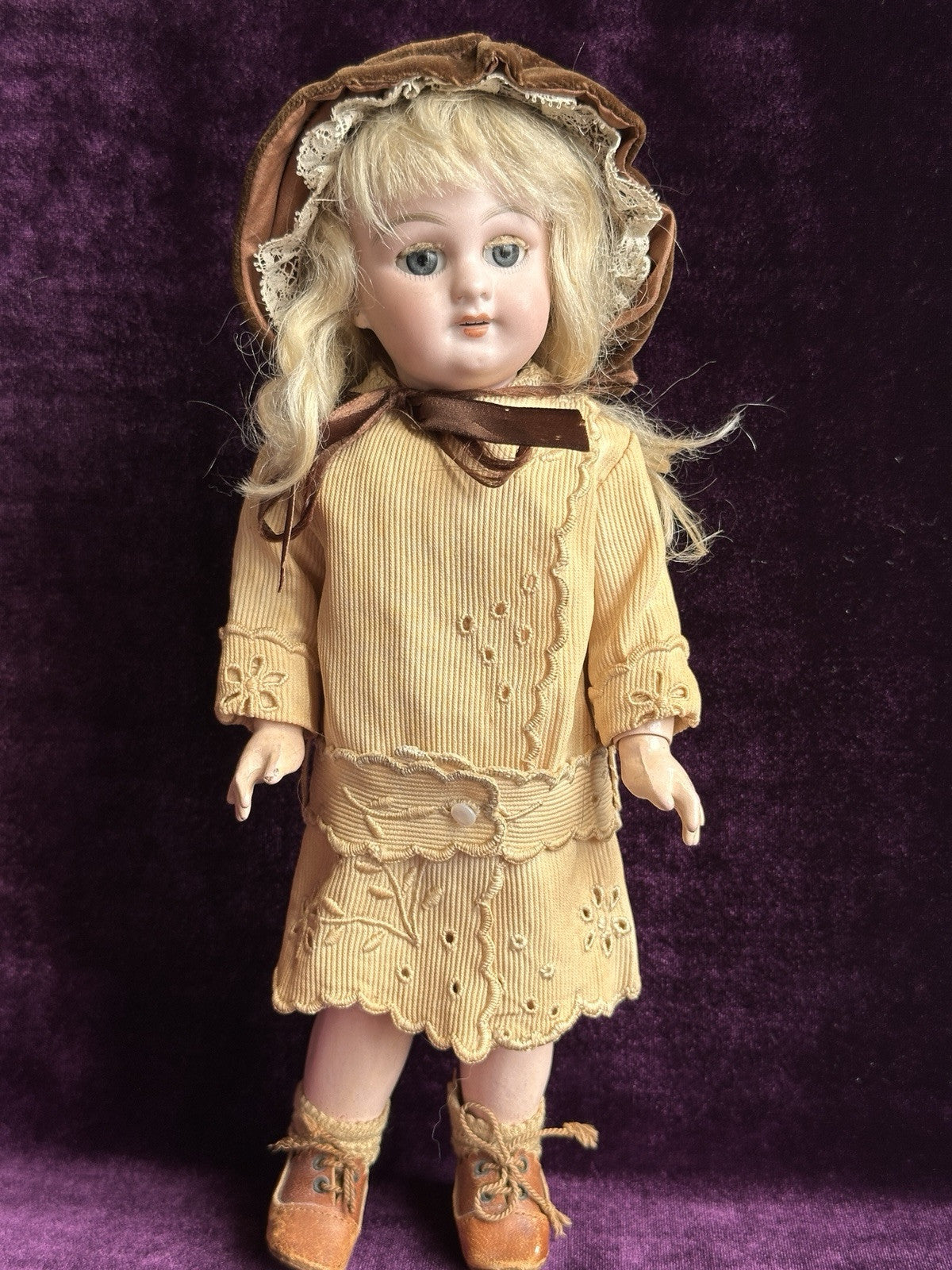 Antique German/French 10” Simon Halbig Dep Jumeau Milette Bisque Head Doll