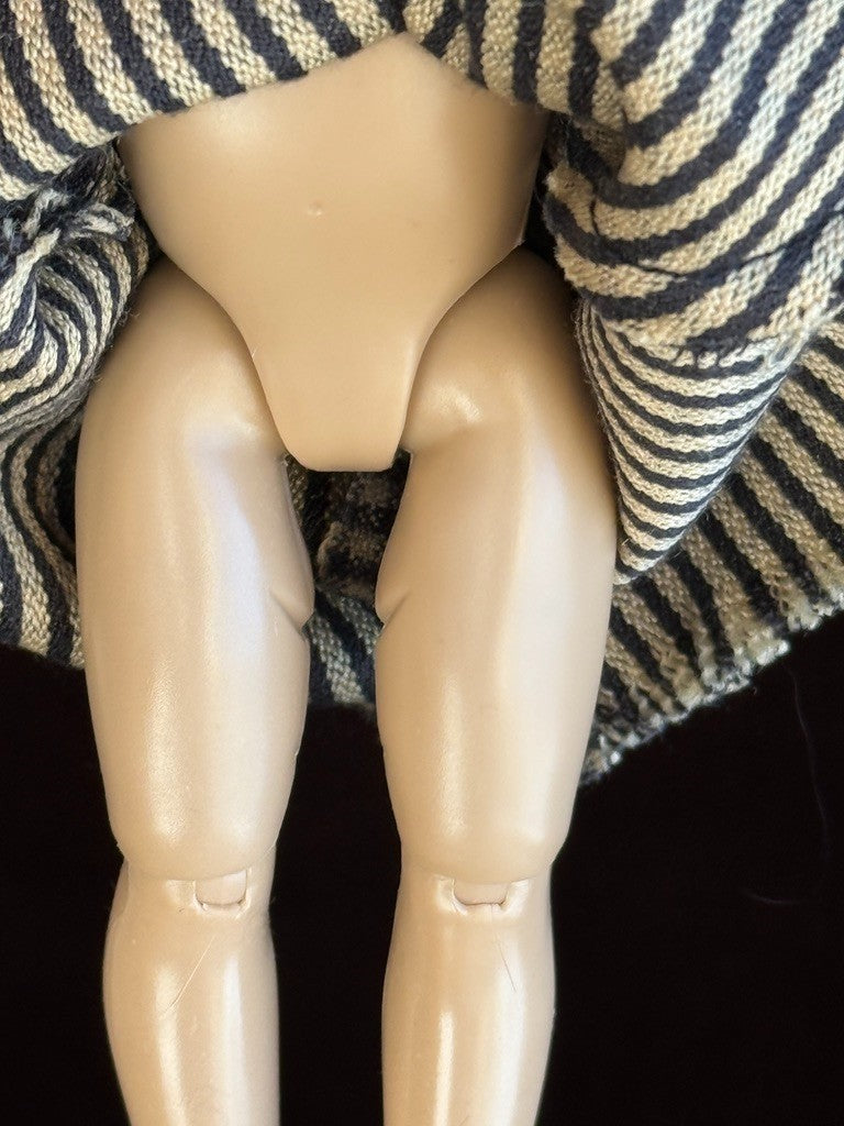 Collectible 7.5" Helen Kish ZSU ZSE Asian Riley's Friend Doll Jointed Limbs