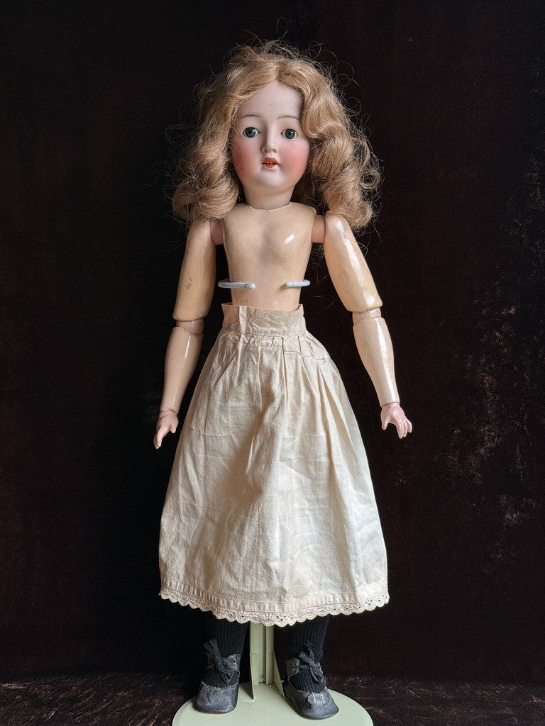 Antique German 26” Gebrüder Ohlhaver Revalo 10727 Bisque Head Lady Body Doll