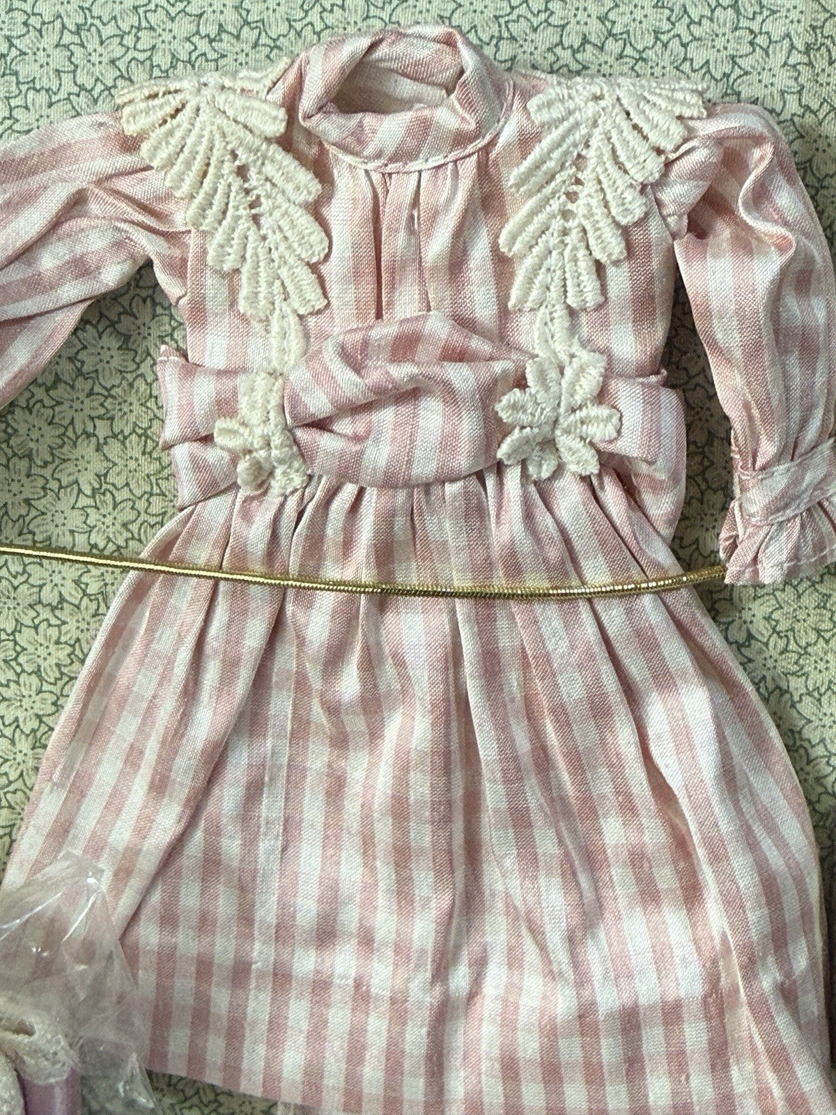 MIB Wendy Lawton “Rebecca Of Sunnybrook Farm” Wood/Porcelain Doll LE 175 COA/Tag