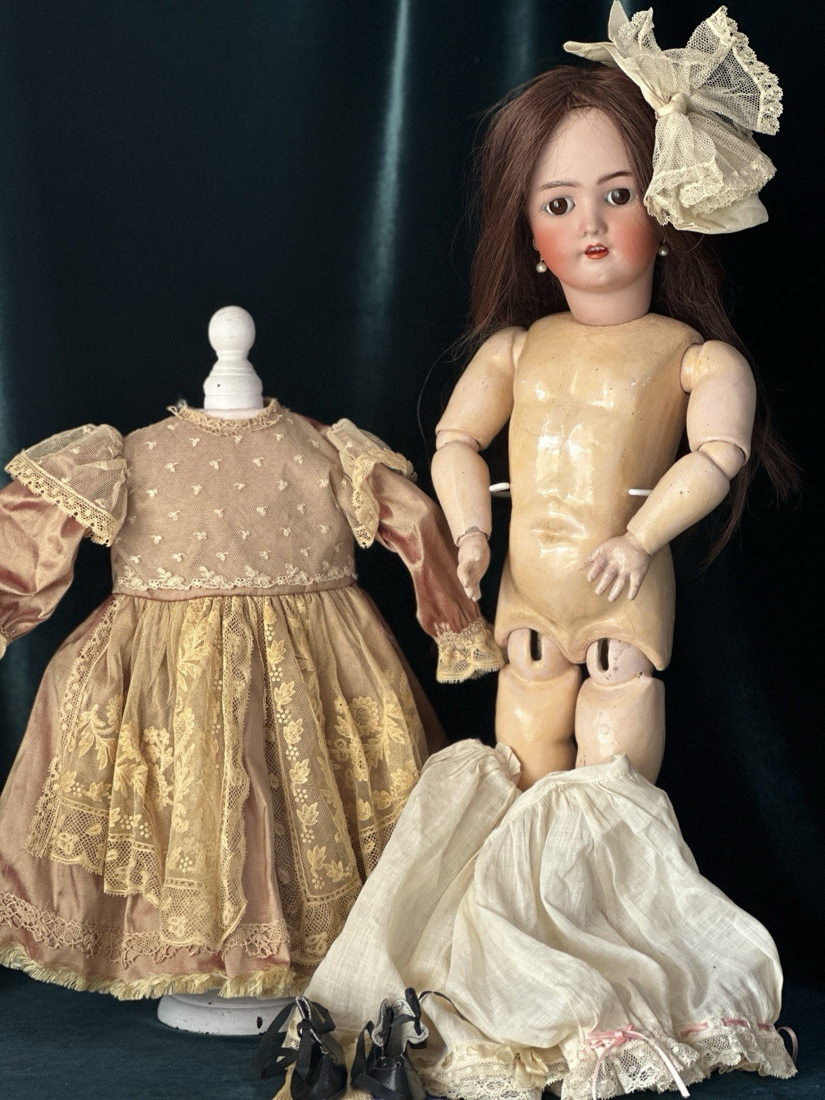 Antique German Simon Halbig Heinrich  Handwerck Bisque Head 20” Doll