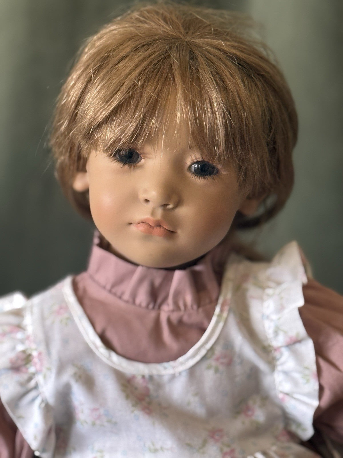 Collectible Vinyl Annette Himstedt 25” Neblina Doll Box/COA