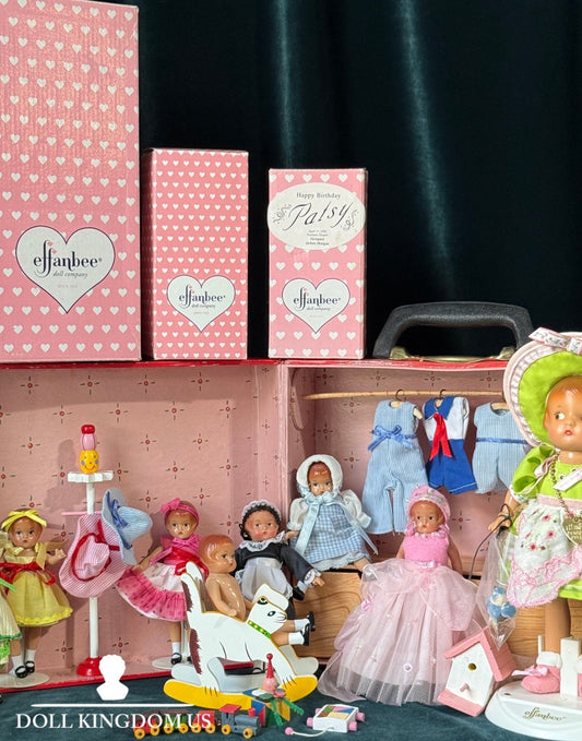Lot Of 8 Reproductions Of Vintage Effanbee Wee Patsy Dolls With Doll Trunk