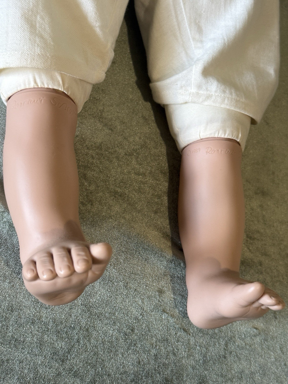 Rotraut Schrott Native American Indian 29” Vinyl Doll “Suzi” GADCO art print/box