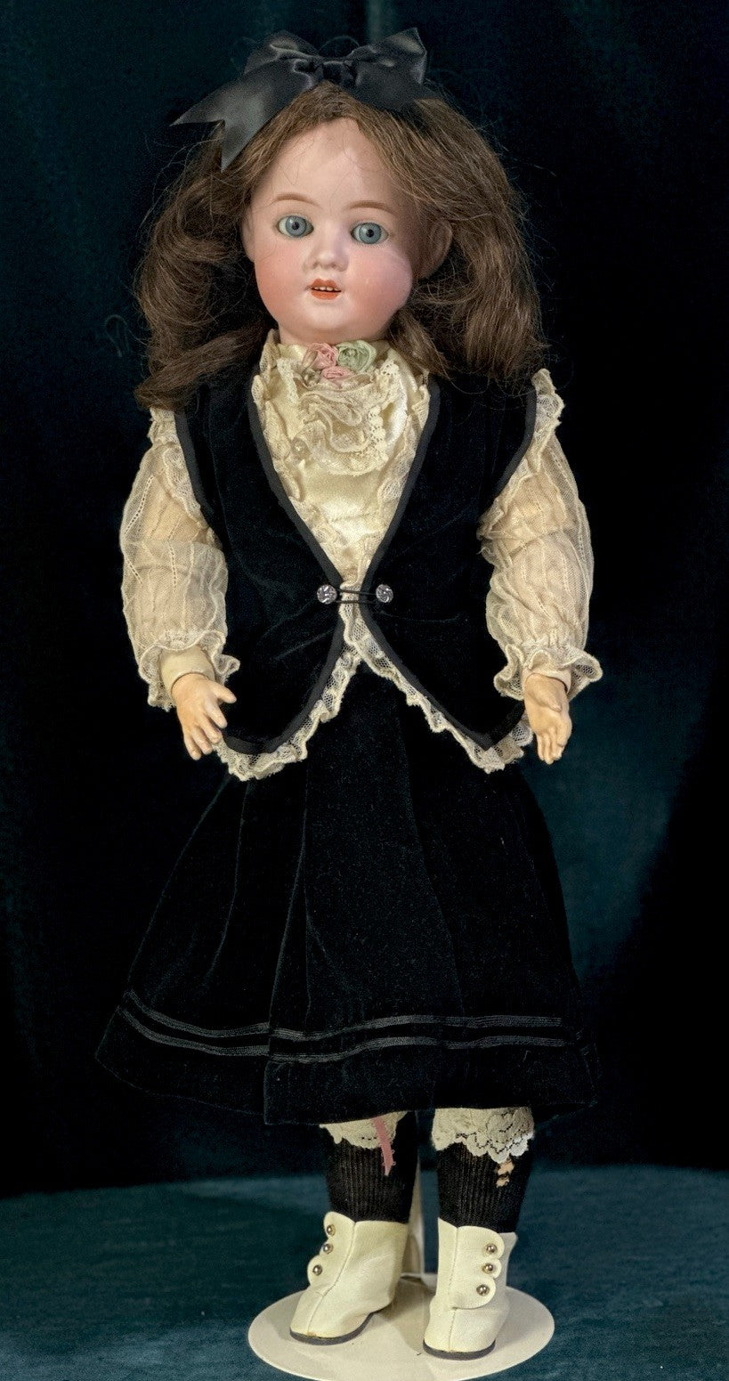 Antique German Shoenau & Hoffmeister Mold 5300 Bisque Head 23” Doll