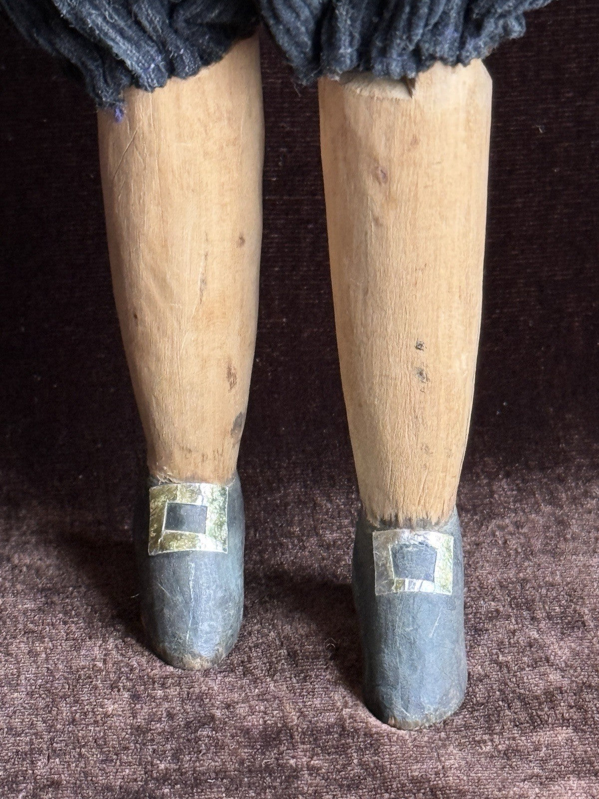Pair of Vintage Kentucky Style Appalachian Folk Art Carved Wood Dolls
