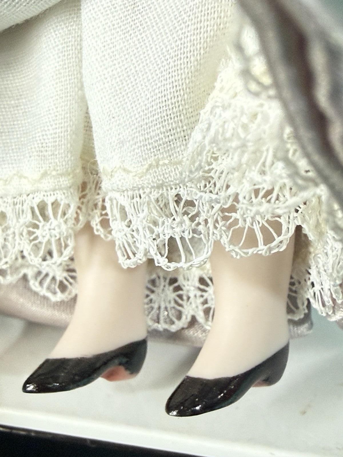 Porcelain/Cloth Reproduction Of Miniature Dollhouse 6” Lady Doll