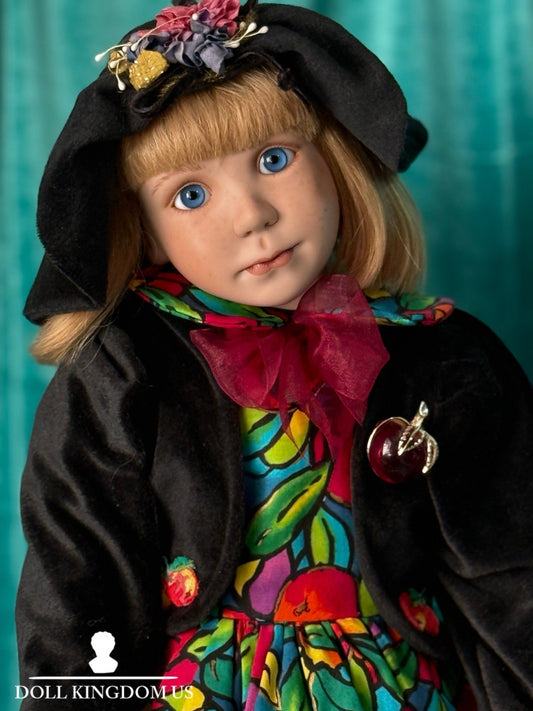 Collectible Porcelain 23” Doll Apple Annie by Julia Rueger LE 26/30