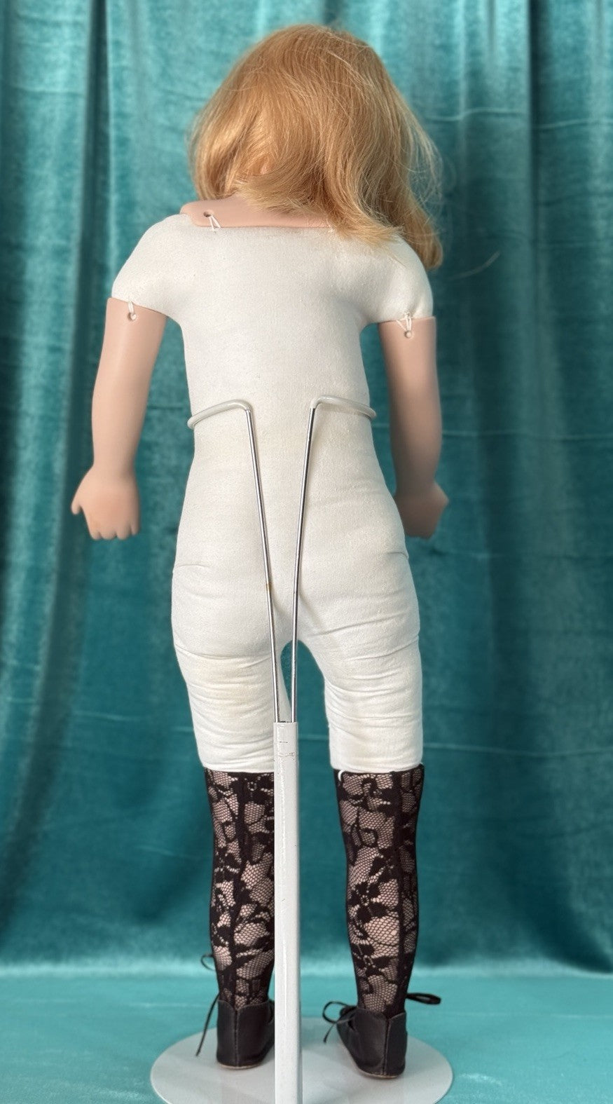 Collectible Porcelain 23” Doll Apple Annie by Julia Rueger LE 26/30