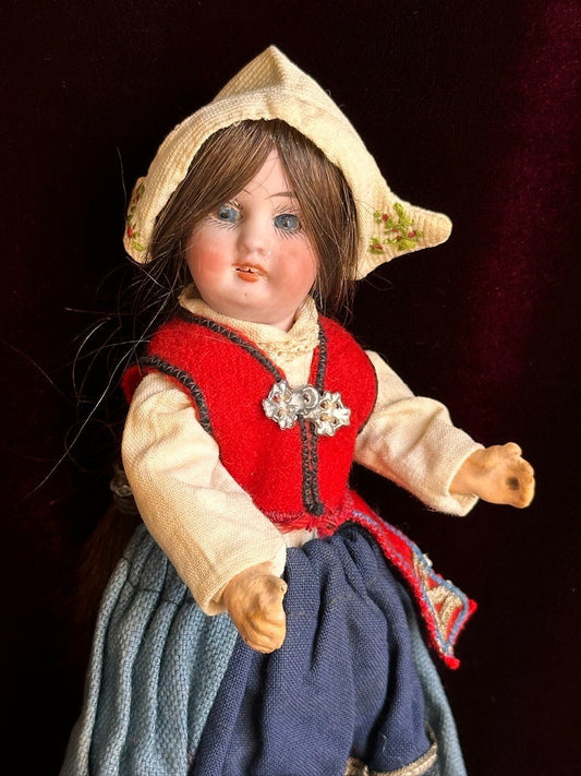 Antique German 8” Gebrüder Kuhnlenz 44-10 Bisque Head Doll