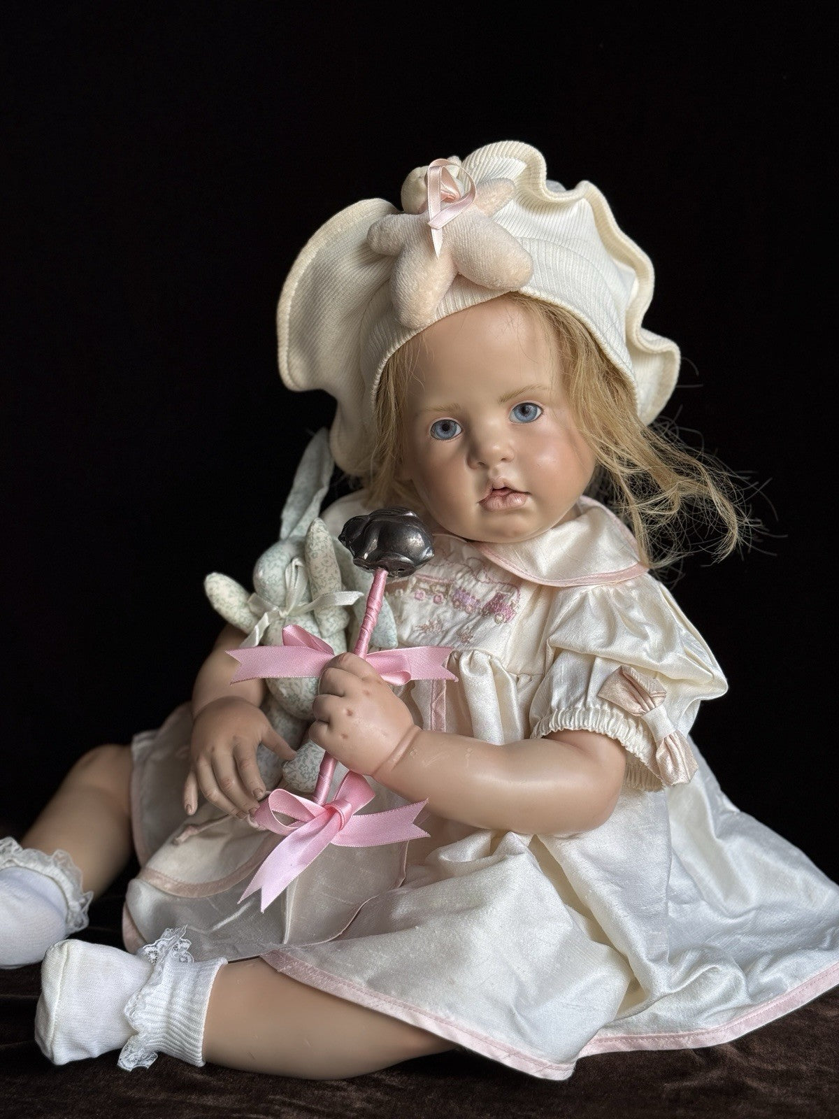 German 23” Hildegard Gunzel Wax Over Porcelain Emily Doll in Box LE USA 25