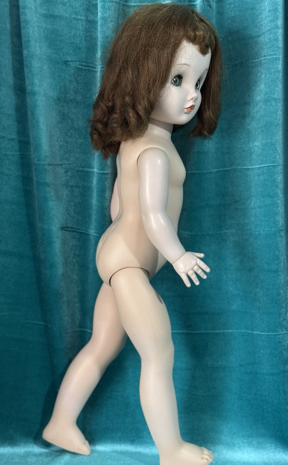 LARGE 24” Vintage 1950’s Madame Alexander Binnie (or Winnie) Walker Doll