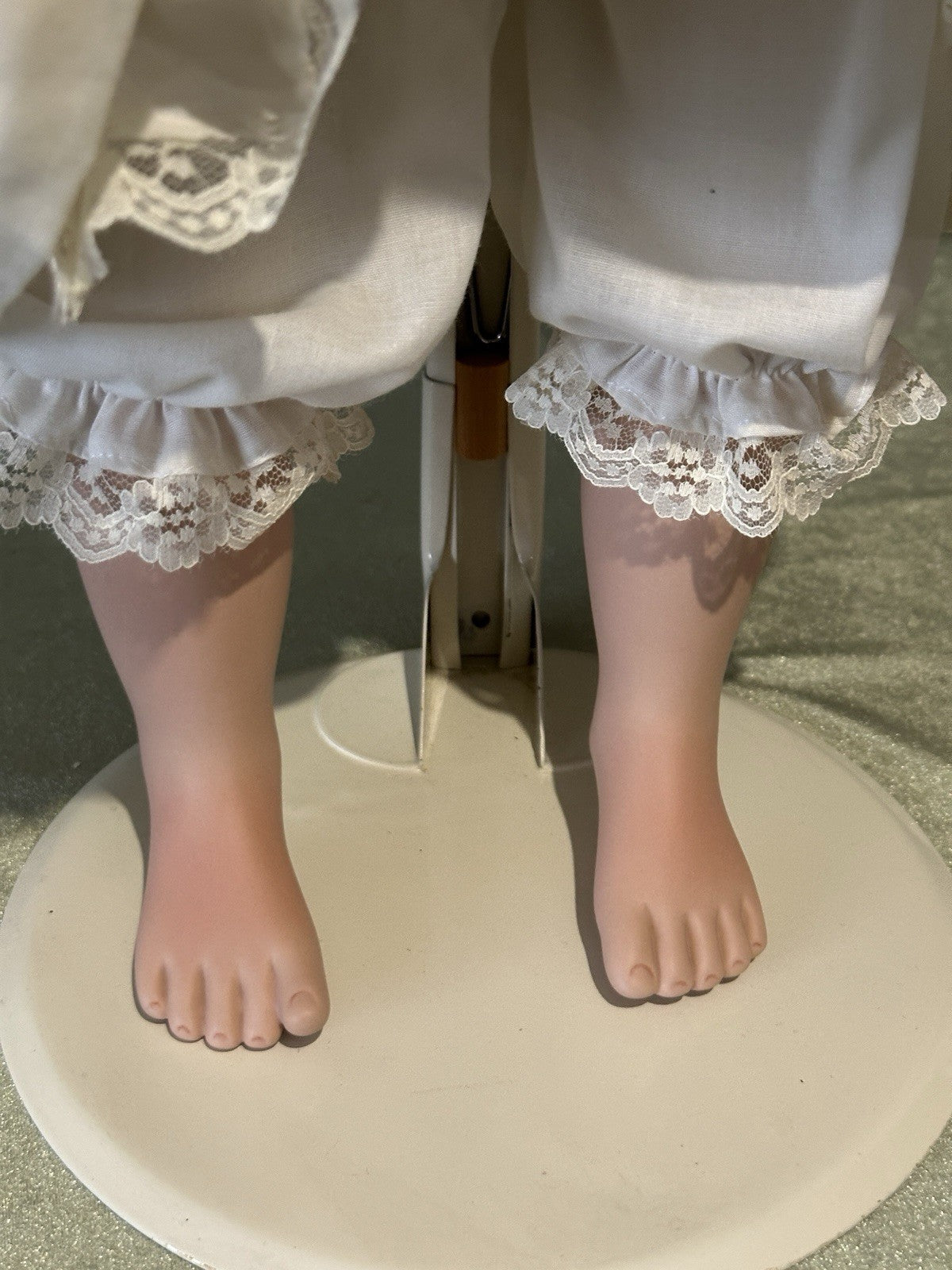 Collectable Elke’s Original Porcelain 25” Doll “Alicia” Box/COA/Book LE 132/250