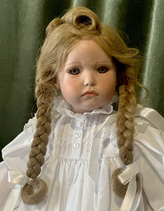 MIB Artist Hildegard Gunzel Porcelain 24” Doll “Tricia” LE 500 Box/COA/Tag