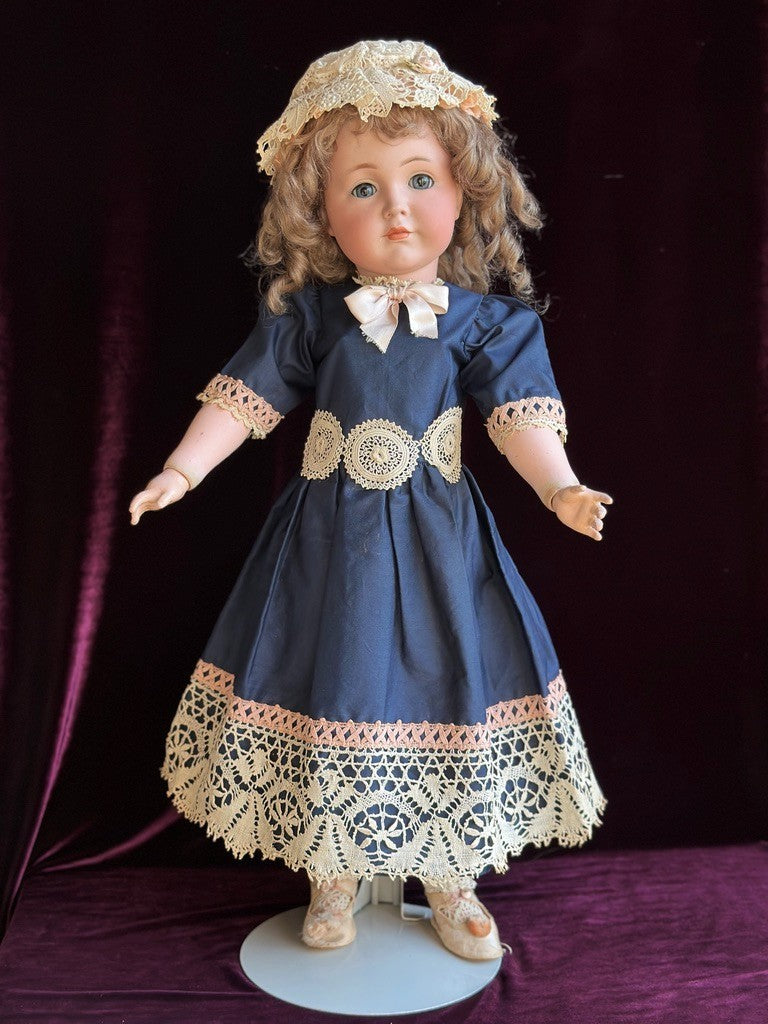 Antique German 26” Kammer Reinhardt 117 Mein Liebling Bisque Head Doll