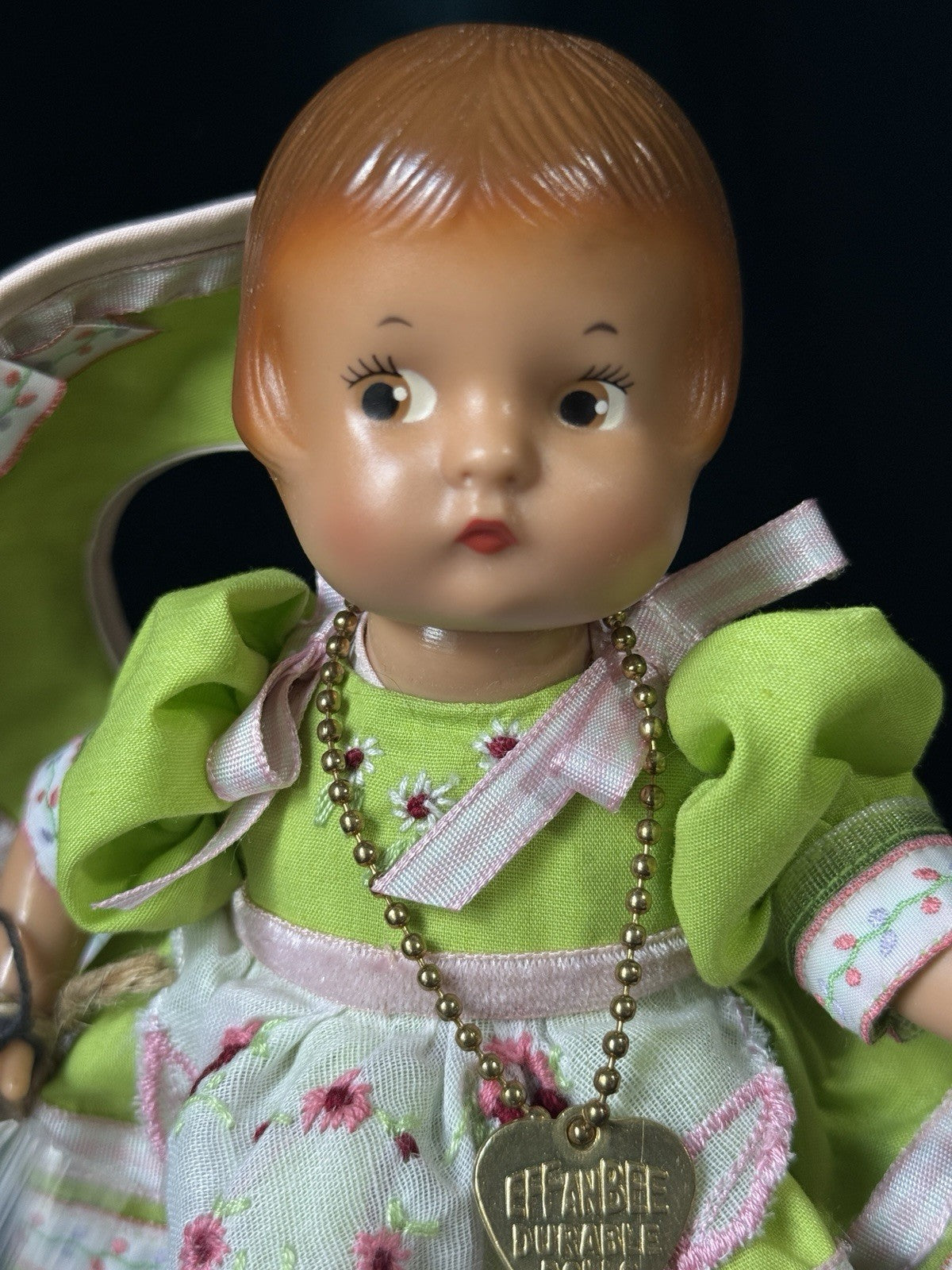 Lot Of 8 Reproductions Of Vintage Effanbee Wee Patsy Dolls With Doll Trunk