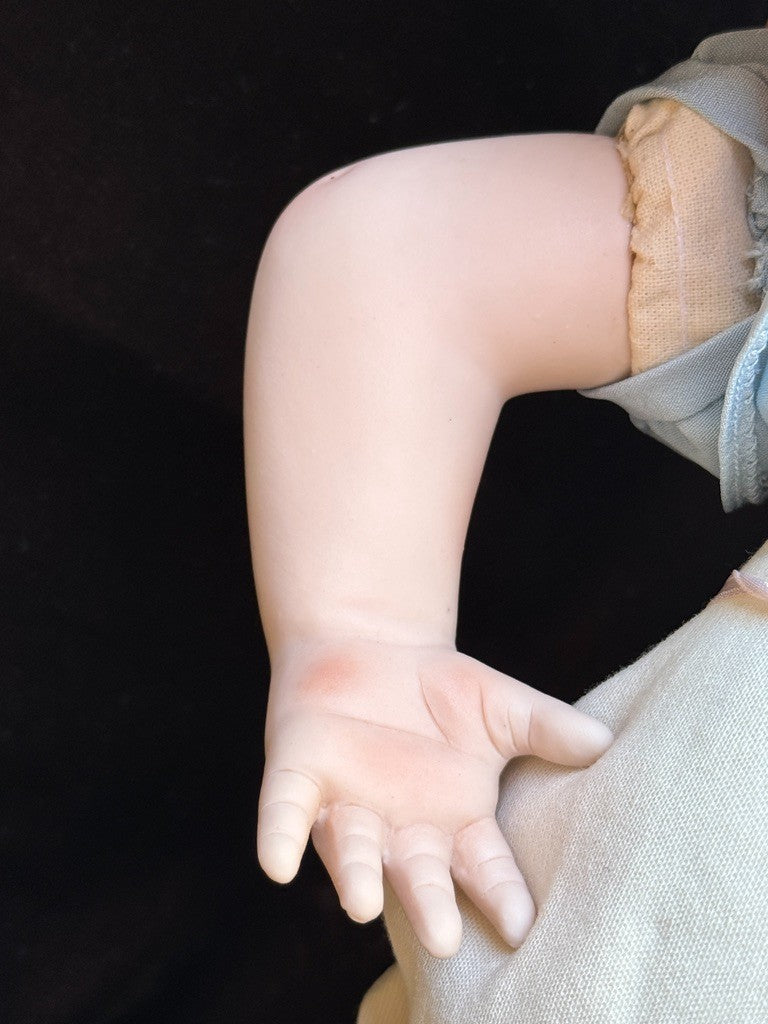 Italian Artist Beatrice Perini Porcelain Baby Doll Fiore with Tag LE 20 Damaged