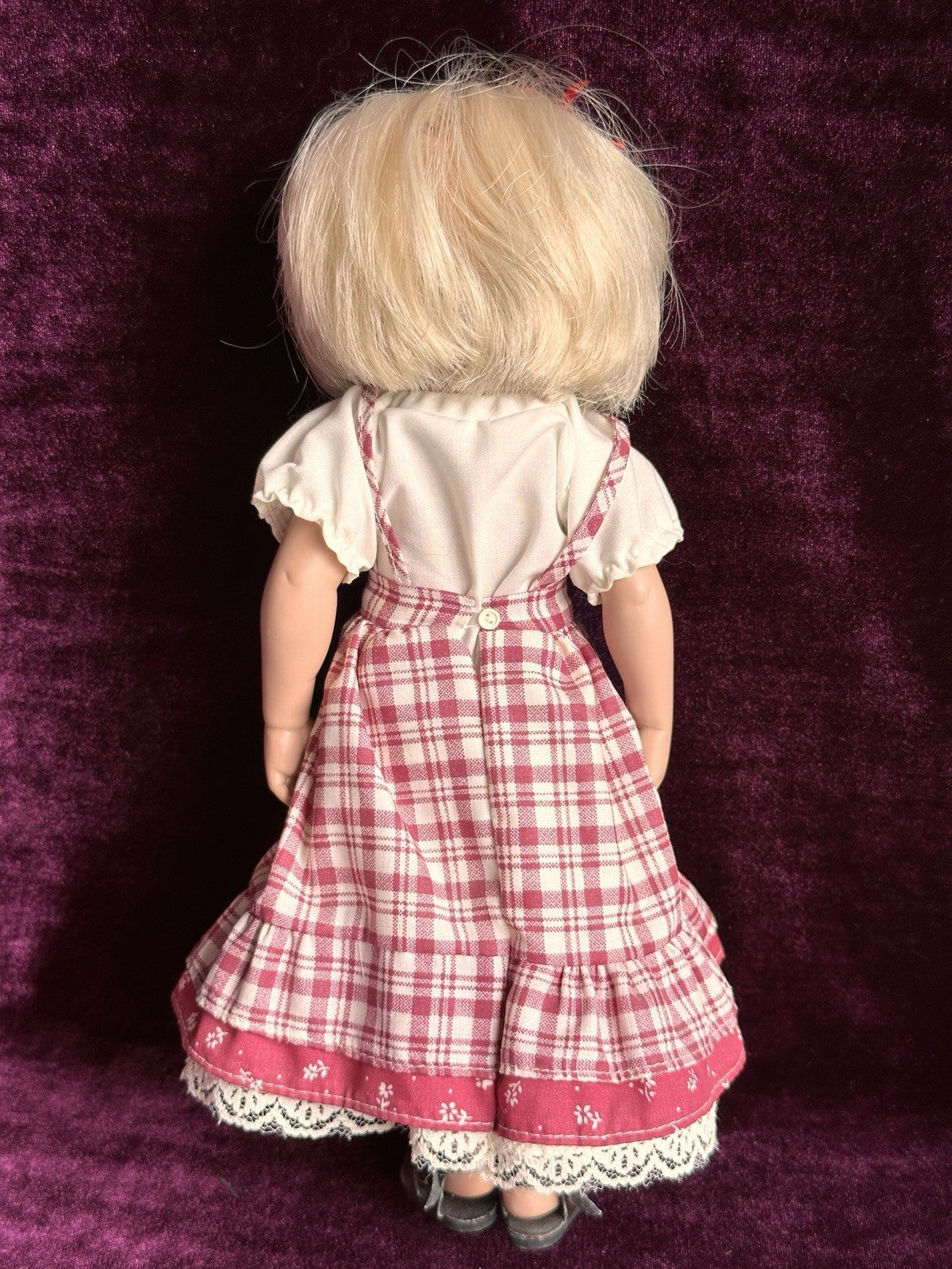 Collectible 12” Vinyl Kitten Country Helen Kish Doll