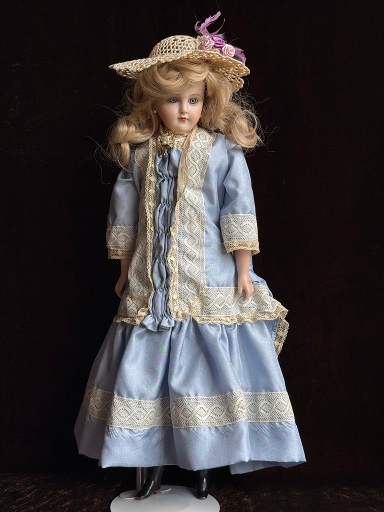 Vintage 19” Reproduction of Antique German Alt Beck Gottschalk Fashion Doll