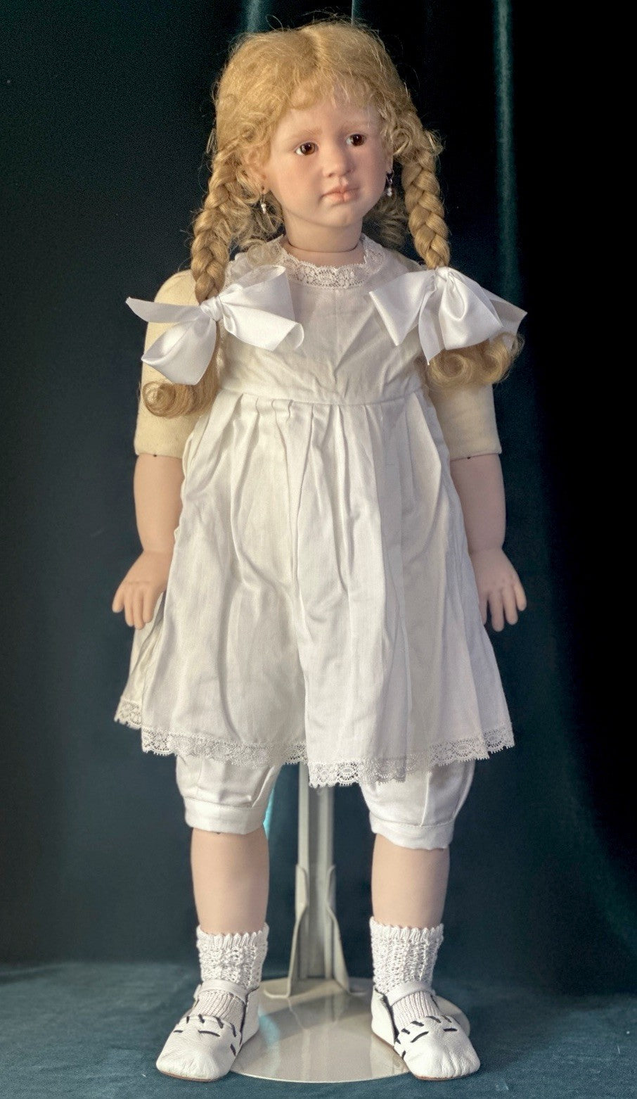 Collectible Artist 26” Porcelain Doll “Allena” by Ruth Treffeisen LE 100 COA