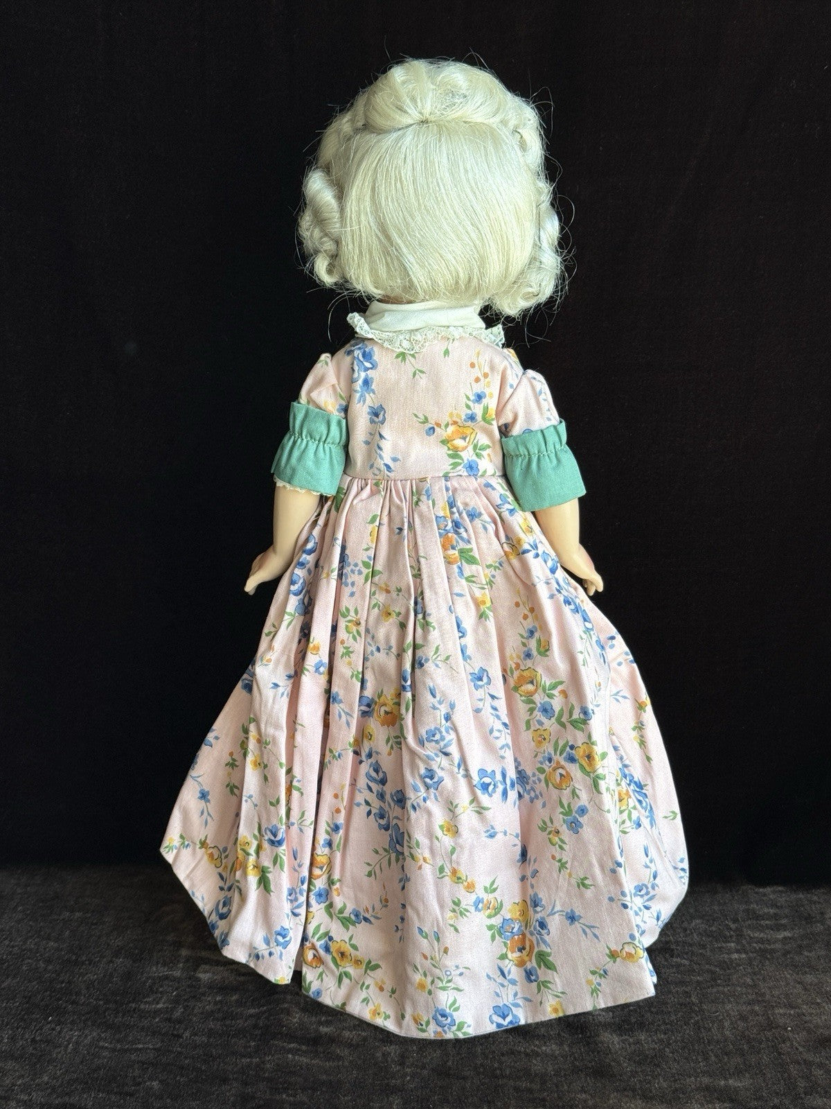 Vintage Effanbee 15.5” Composition Anne Shirley Historical Revolutionary Doll