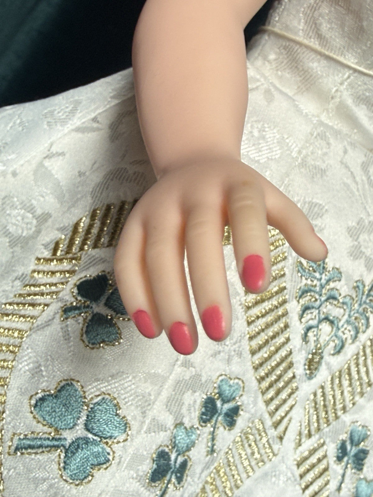 Madame Alexander Queen Elizabeth Recessional Cissy Doll LE 250 Box/COA/Tag
